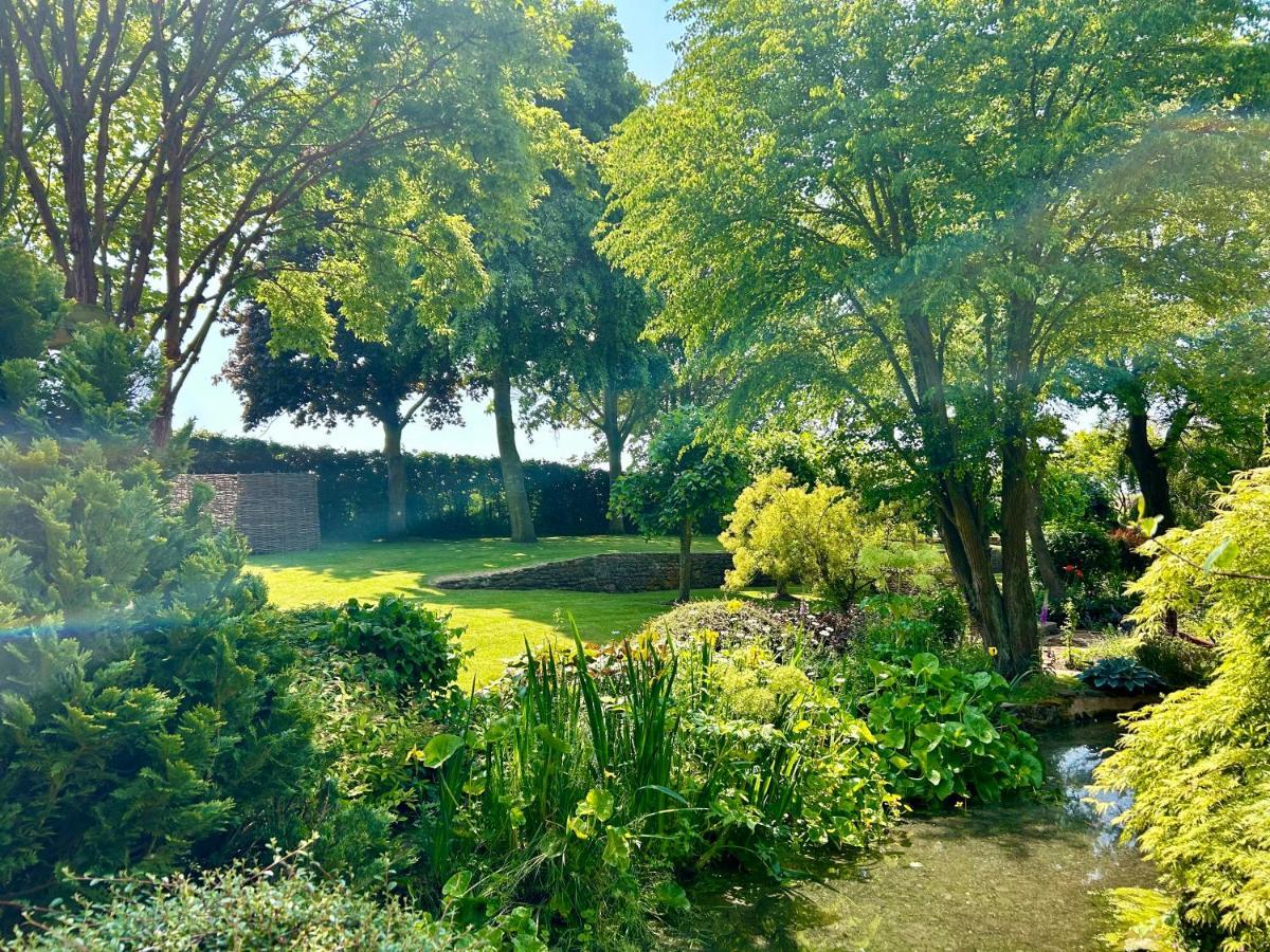 Beautiful Old Water Mill In Rural Herefordshire Exteriér fotografie